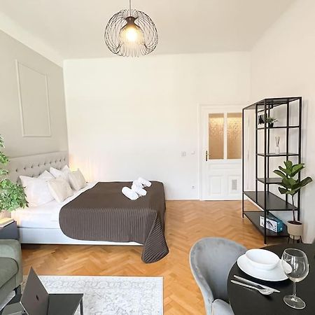 Cozy & Central 2 Bedroom Apartment Vienna Exterior photo
